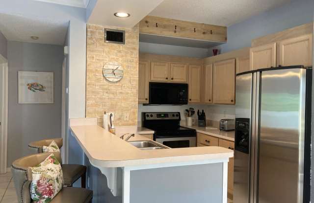 810 Bella Vista Court S Gallery 3