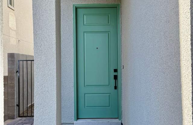 11837 Pied Harrier Avenue Gallery 3