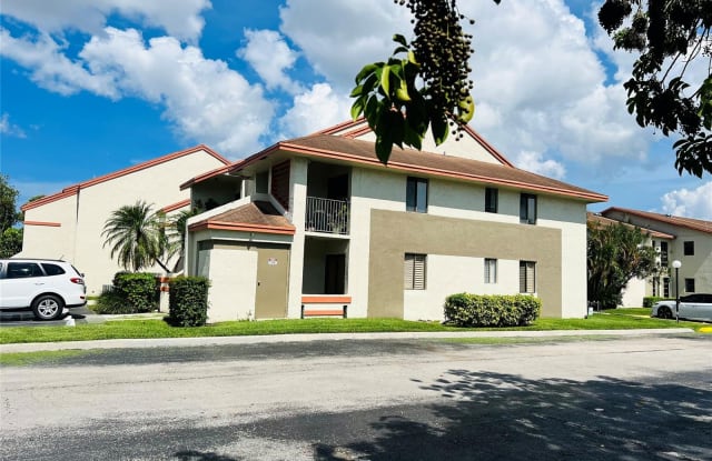 5521 Courtyard Drive - 5521 Courtyard Drive, Margate, FL 33063