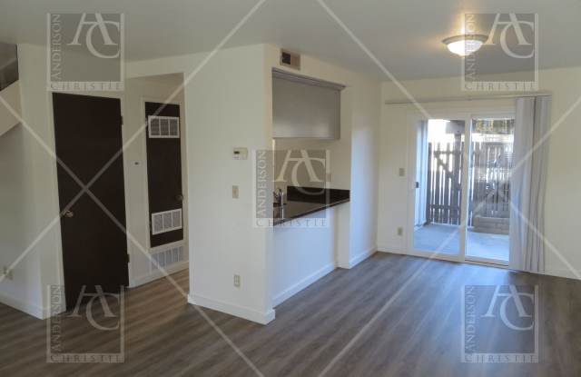 2 bed 1.5 Condo on the upper westside close to UCSC photos photos