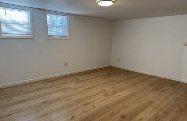 841 1/2 Cook Avenue - 841 Cook Avenue, Billings, MT 59101