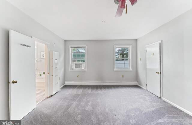 3905 W LINCOLN HIGHWAY Gallery 3