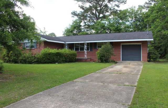 908 Glenwood - 908 Glenwood Street, Dothan, AL 36301