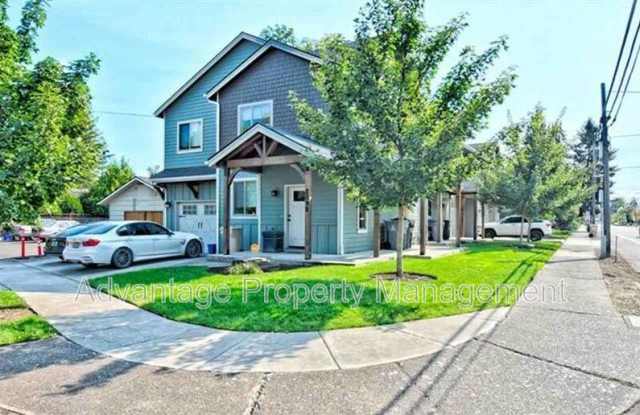 2092 NW Arthur Place photos photos
