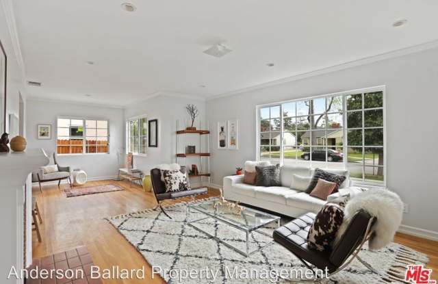 1836 Kenneth Way Gallery 3