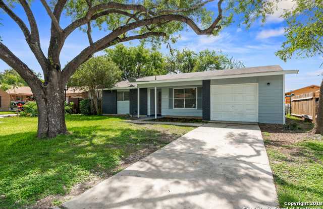 4350 SUNSHADOW ST Gallery 2