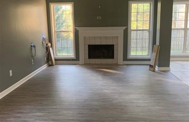2152 Berryhill Circle SE Gallery 3