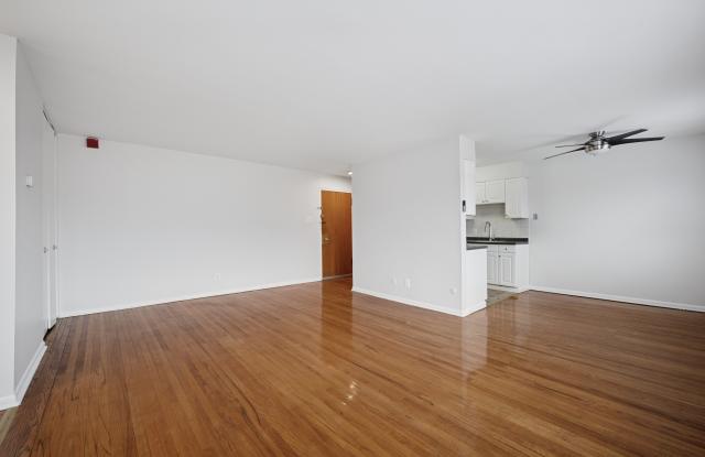 Longwood Manor Gallery 2