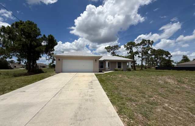 3 bedroom 2 bathroom Single Family Home photos photos 3 bedroom 2 bathroom Single Family Home photos photos