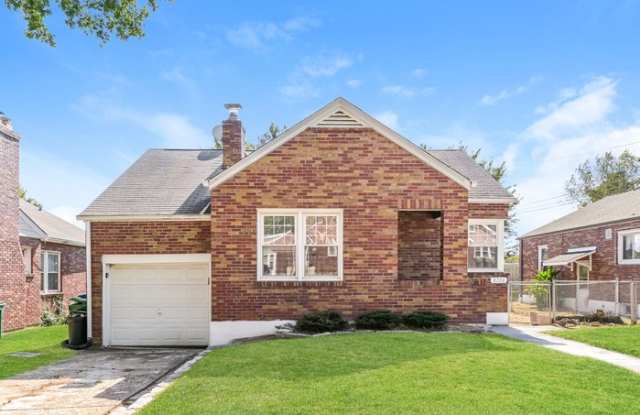 8724 Magdalen Avenue photos photos