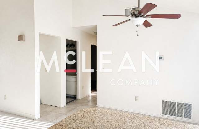 Charming 2-Bedroom Home with Private Backyard in Palm Springs Gallery 4