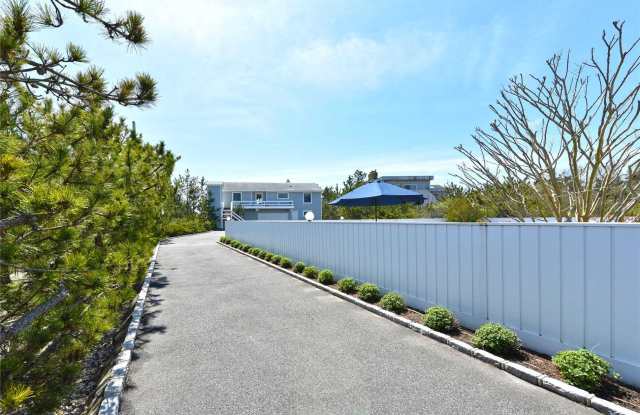 355 Dune Road - 355 Dune Road, Westhampton Beach, NY 11978