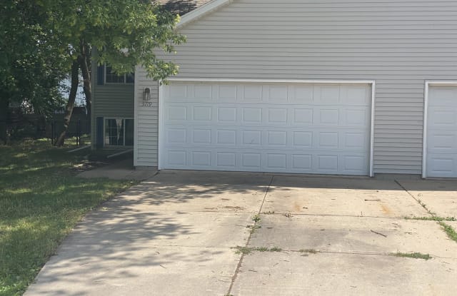 5719 Lake Edge Road photos photos