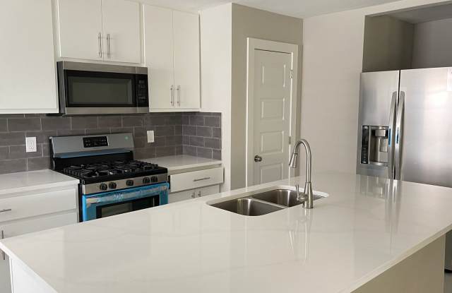 Remodeled - Hardwood Floors, Open Floor Plan - 2721 Cibola Drive, Irving, TX 75062