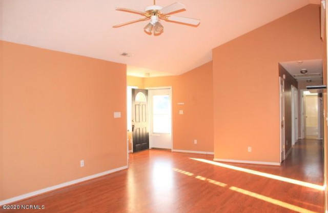 105 Fieldgate Drive Gallery 4