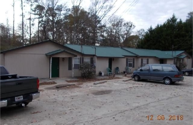 162 Bennett Circle - 162 Bennett Cir, Carrollton, GA 30117
