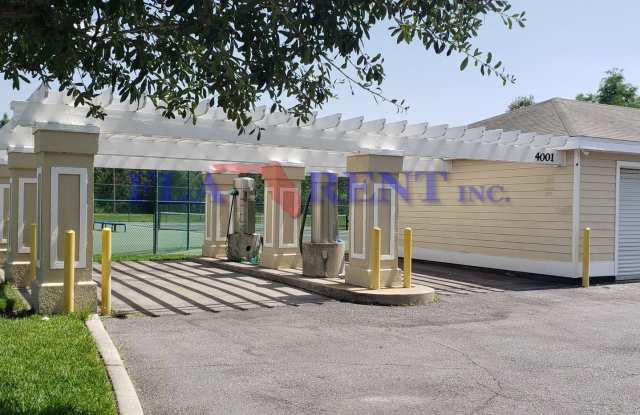 4 BR / 3 FULL BATH (INCLUDES 2 MASTERS) 2 STORY (NEAR DISNEY!) GATED COMMUNITY WITH COMMUNITY POOL!** photos photos