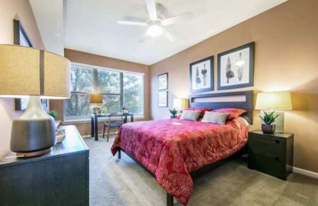 3065 Esperanza Crossing Gallery 2