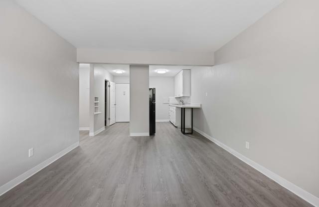 Nevada Villa Apartments Gallery 3