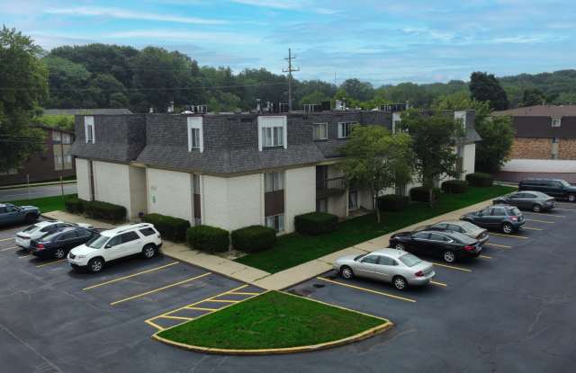 Kendall Off Main photos photos