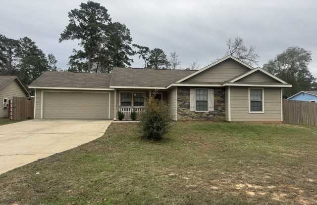 10604 Royal Adrian Dr - 10604 Royal Adrian Drive, Montgomery County, TX 77303