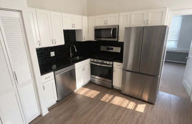1627 Wolf St photos photos