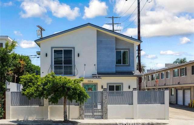 1556 South Bundy Drive photos photos
