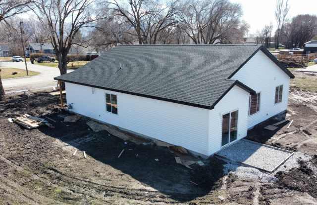 2305 N 3900 W Gallery 2