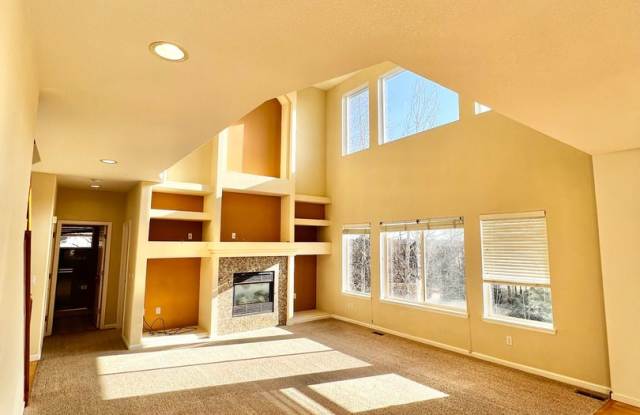 4 bed, 3 bath Home in Huntington Hills Neighborhood - 5902 Fossil Creek Parkway, Fort Collins, CO 80525
