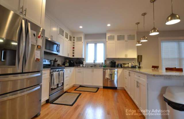 134 Parsons St. photos photos