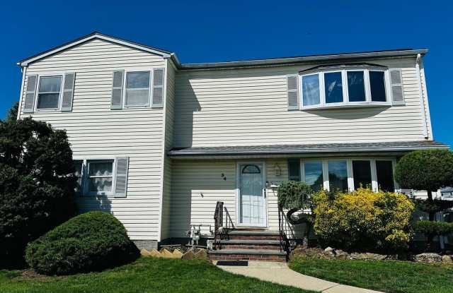 34 Garden Blvd photos photos