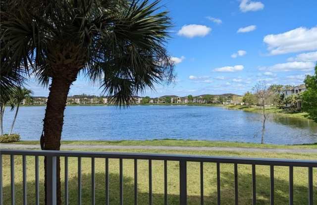 5011 Wiles Road Gallery 1