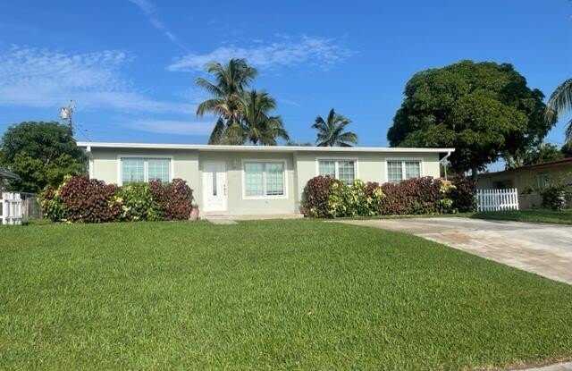 1467 Cochran Drive Gallery 2