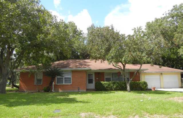 8422 Greenbush Street - 8422 Greenbush Street, Houston, TX 77025