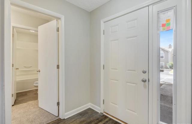 668 Bartons Landing Place Gallery 4