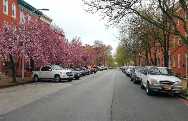 107 COLLINGTON AVENUE S Gallery 2