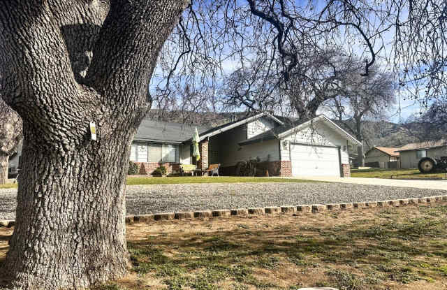 28301 Bear Valley Road photos photos