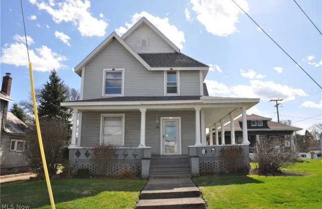 11 E Main Street photos photos