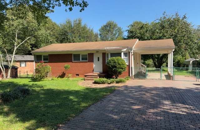 109 Pine Inn Drive photos photos
