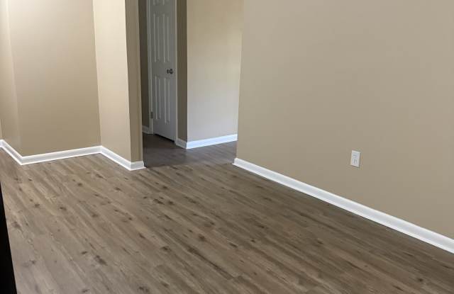 5955 Windy Hill Circle South Gallery 3