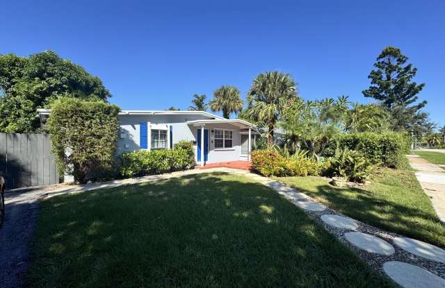 919 Laurel Drive - 919 Laurel Drive, Lake Park, FL 33403