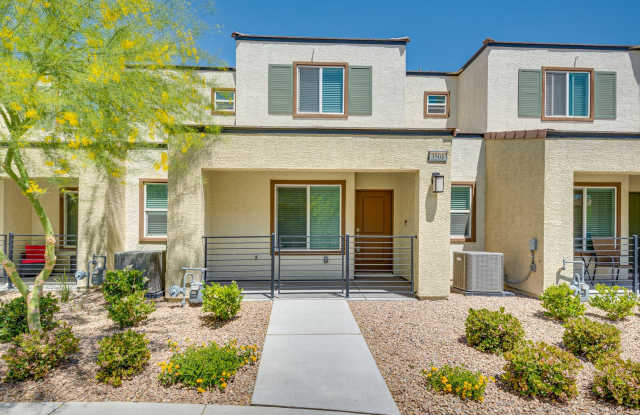 Modern 3-Bedroom Townhome in Gated Community photos photos