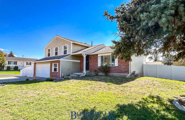 Remodeled  Ready 5 bed in Sandy - 1252 Cedar Ridge Road, Sandy, UT 84094