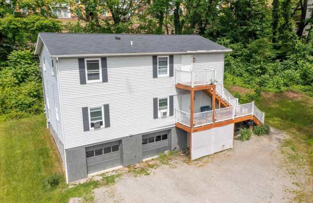 959 Weaver Street - 959 Weaver Street, Morgantown, WV 26505