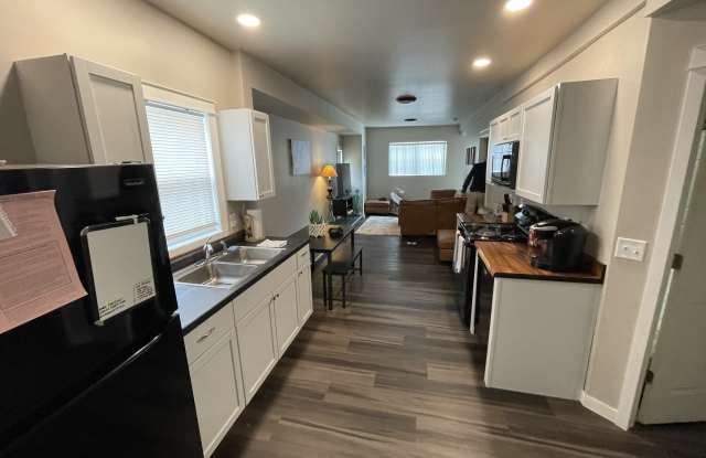 1804 14th St photos photos