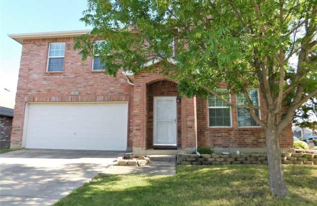 2915 Lonesome Trail - 2915 Lonesome Trail, Denton, TX 76210