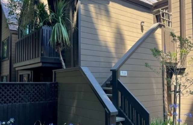 Palo Alto -Updated 3 Bedroom Condo In A Highly Sought After Neighborhood photos photos