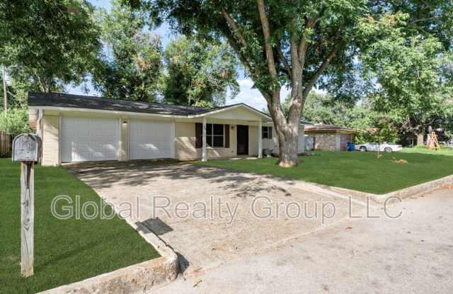 138 Bobolink Dr Gallery 2