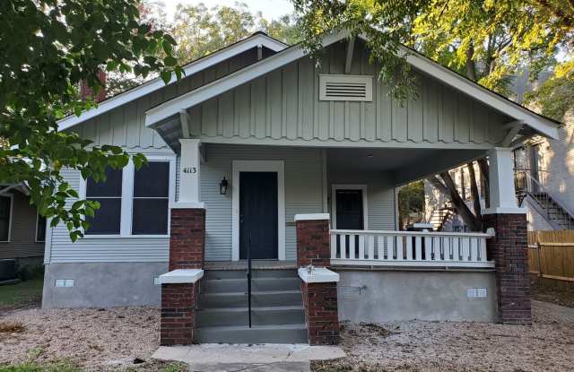 HYDE PARK!  SFH  -  SUPER LOCATION! Gallery 3