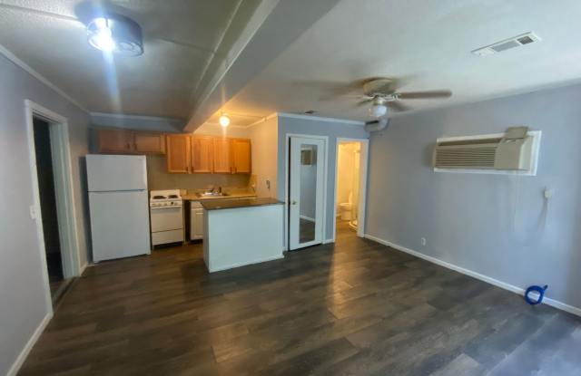 AVAILABLE NOW - 2b/1b Apartment Osage Beach Area photos photos